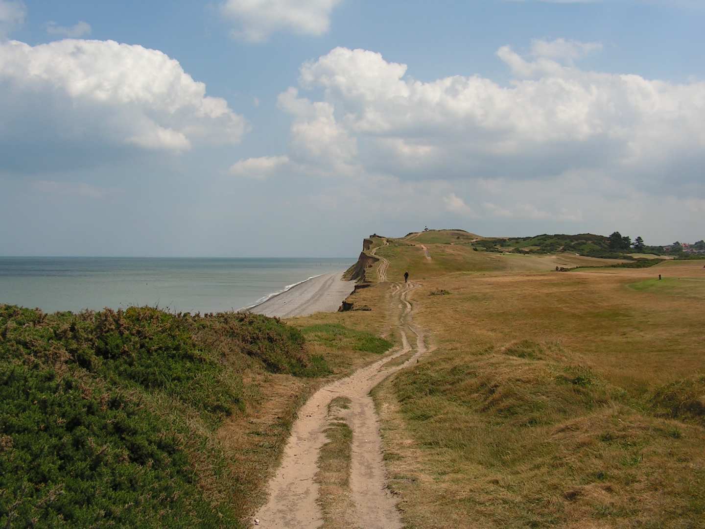 Norfolk Coast Path Run — Contours Trail Running Holidays